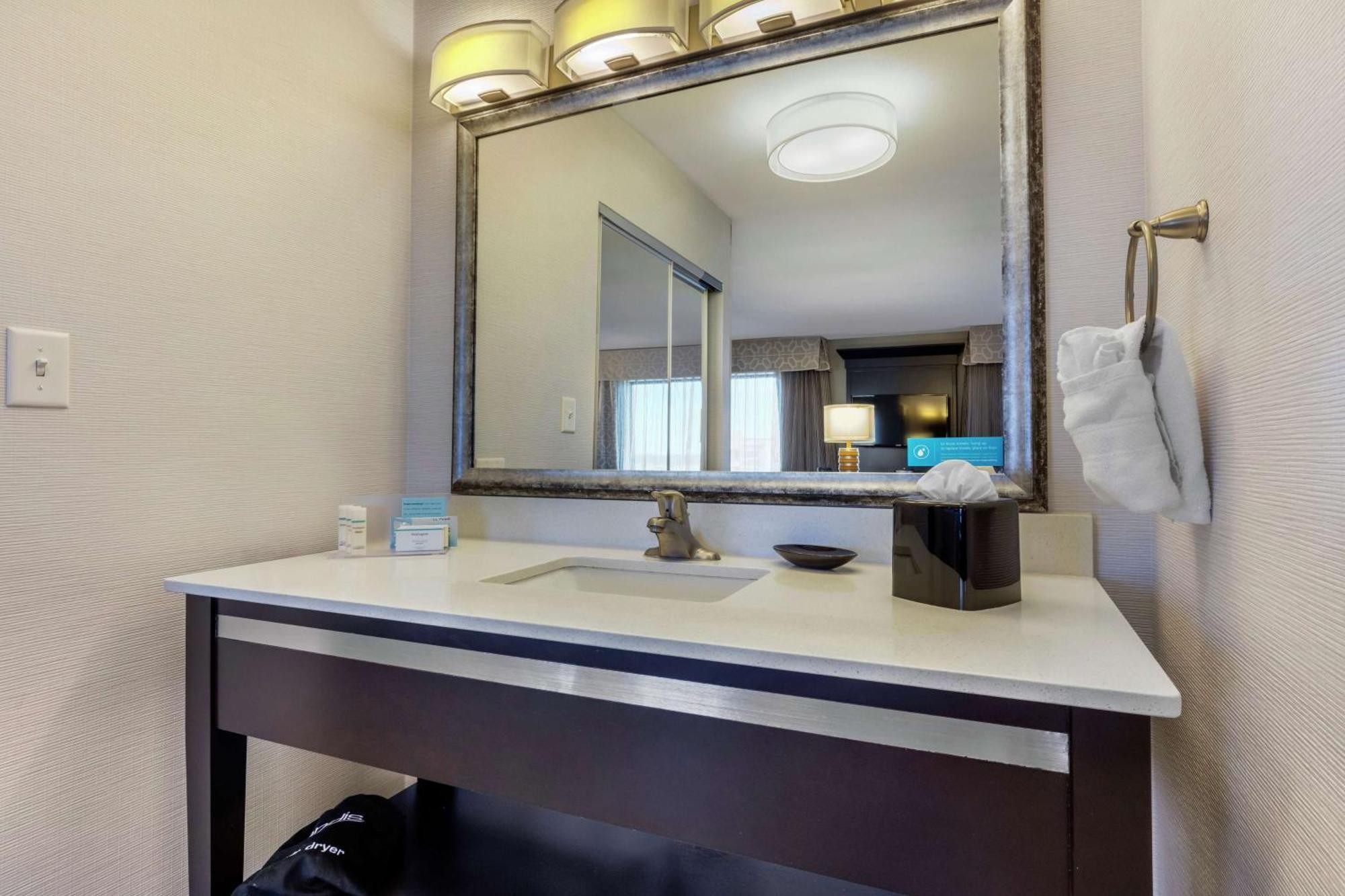 Hampton Inn And Suites Columbus, Ms Exteriér fotografie