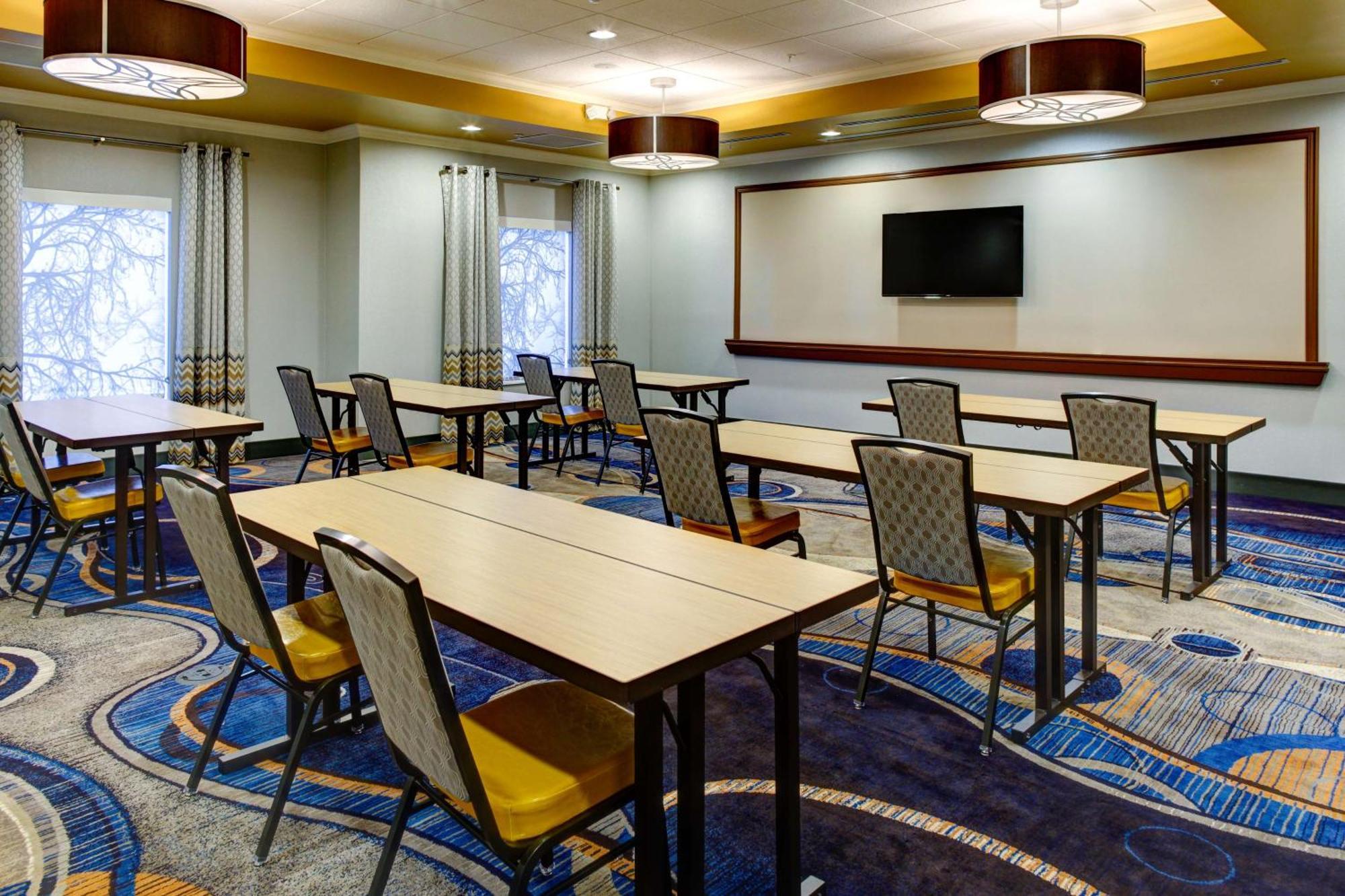 Hampton Inn And Suites Columbus, Ms Exteriér fotografie