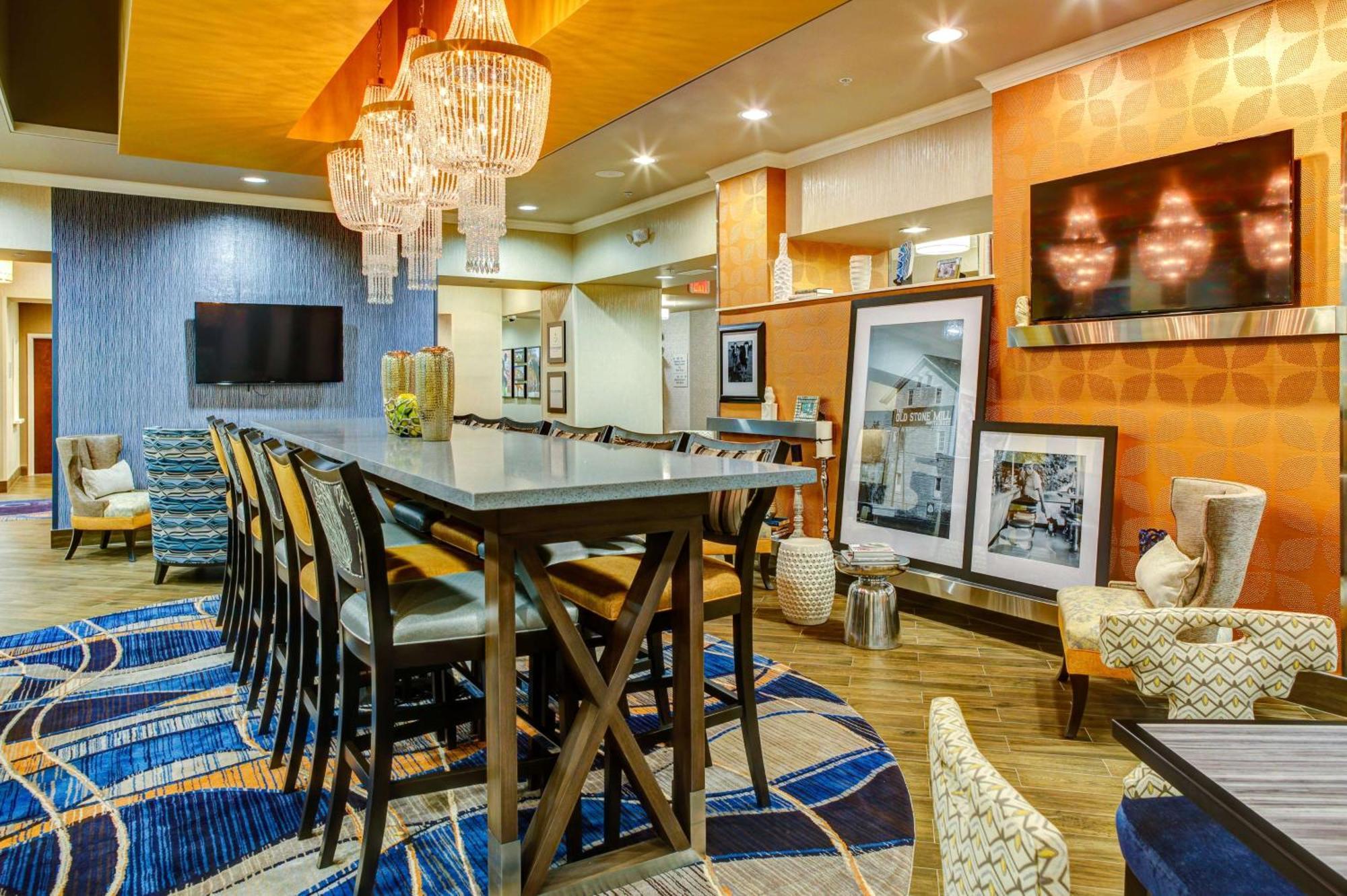 Hampton Inn And Suites Columbus, Ms Exteriér fotografie